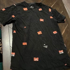 Nike t shirt